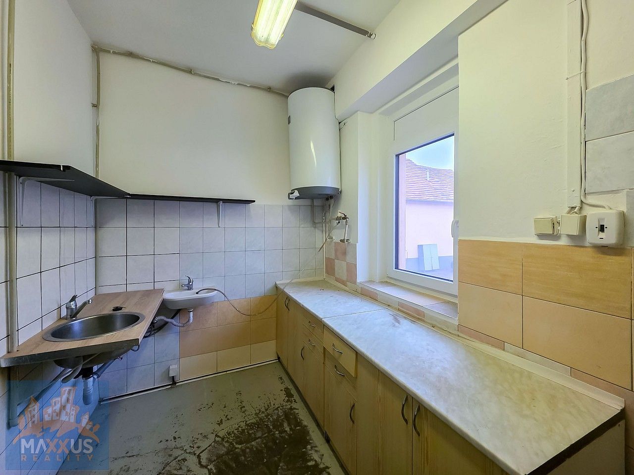 Výrobní prostory, Hostomice, okres Beroun, Středočeský kraj, 220 m² - 2