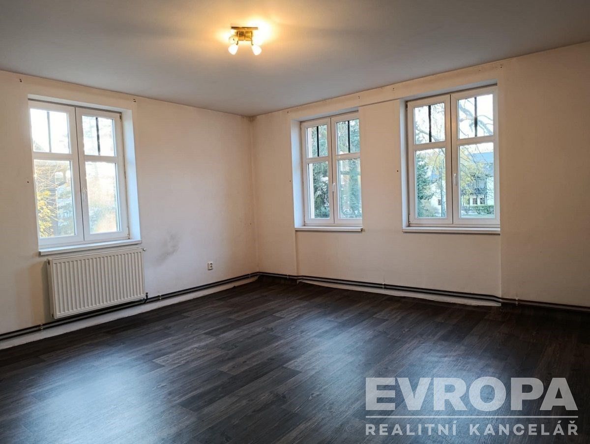 Prodej byt 2+1 - Palackého náměstí, Nový Bor, 67 m²