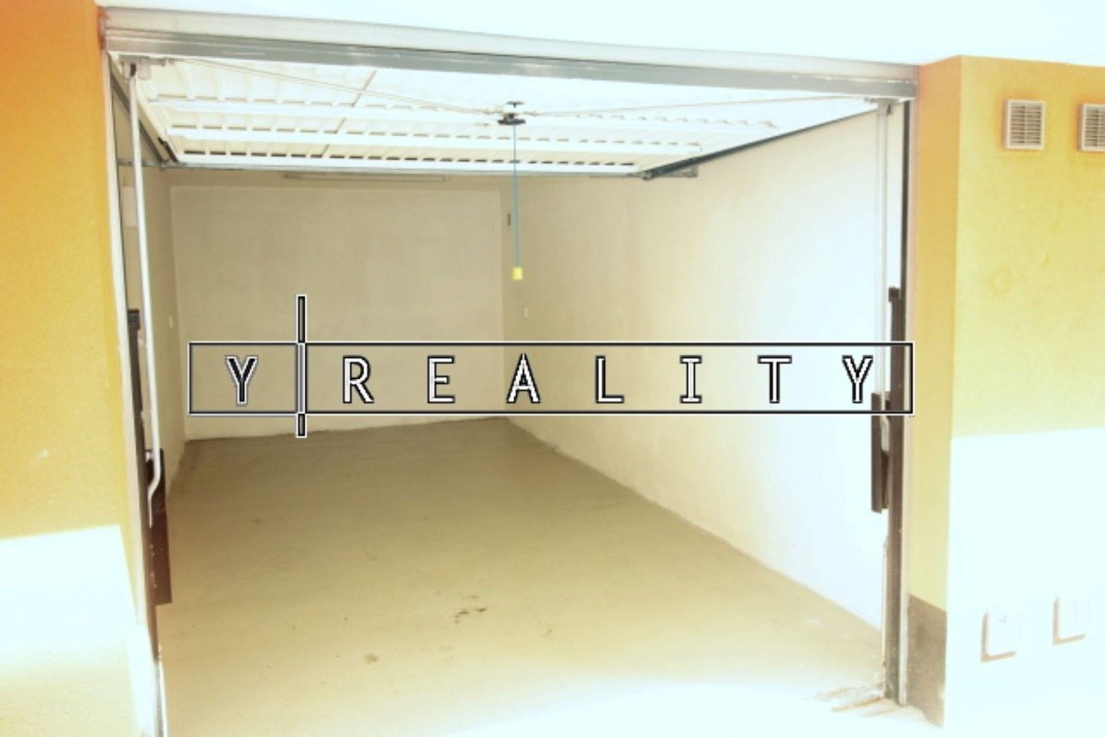 Pronájem garáž - Sušilova, Praha, 18 m²