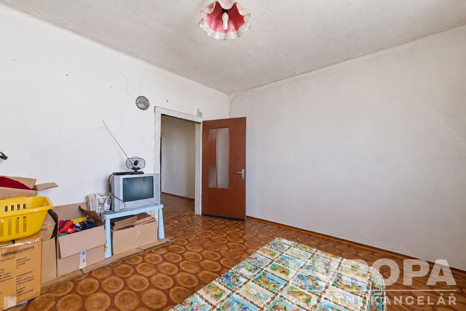 Rodinný dům · 104 m² · Pravy - 3