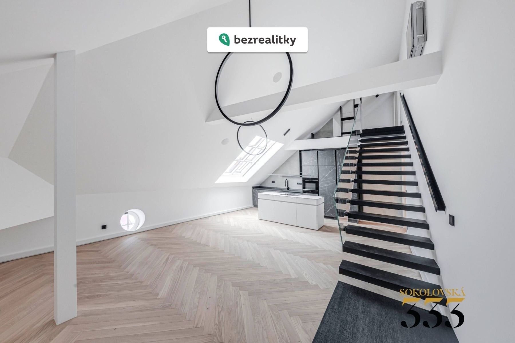 Prodej byt 4+kk - Sokolovská 444, Praha, 159 m²