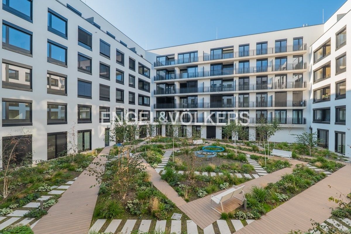 Byt 2+kk · 54 m² · Roháčova 2938, Praha Žižkov - 3