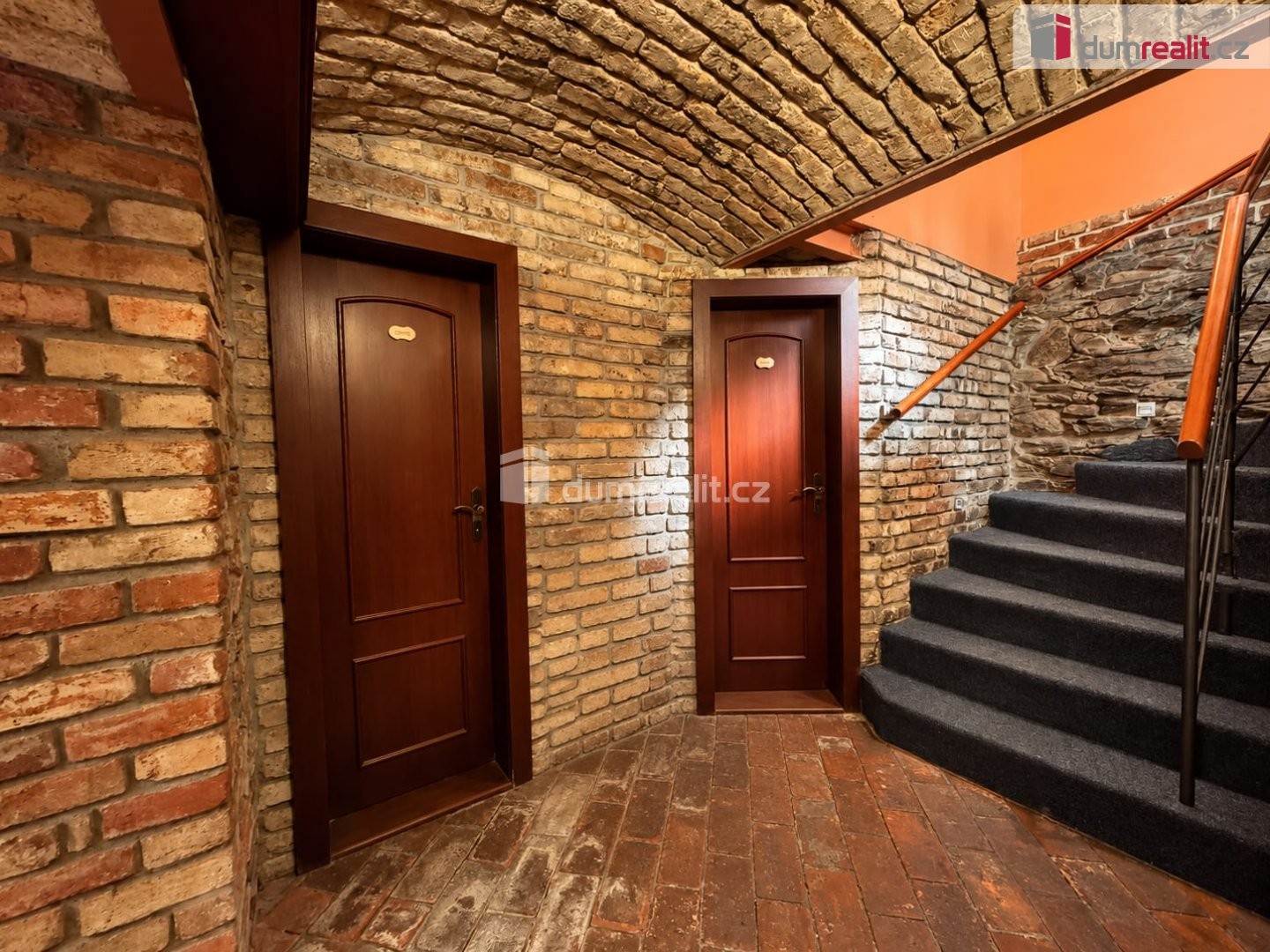 Restaurace · 130 m² · Blatenská, Chomutov - 4