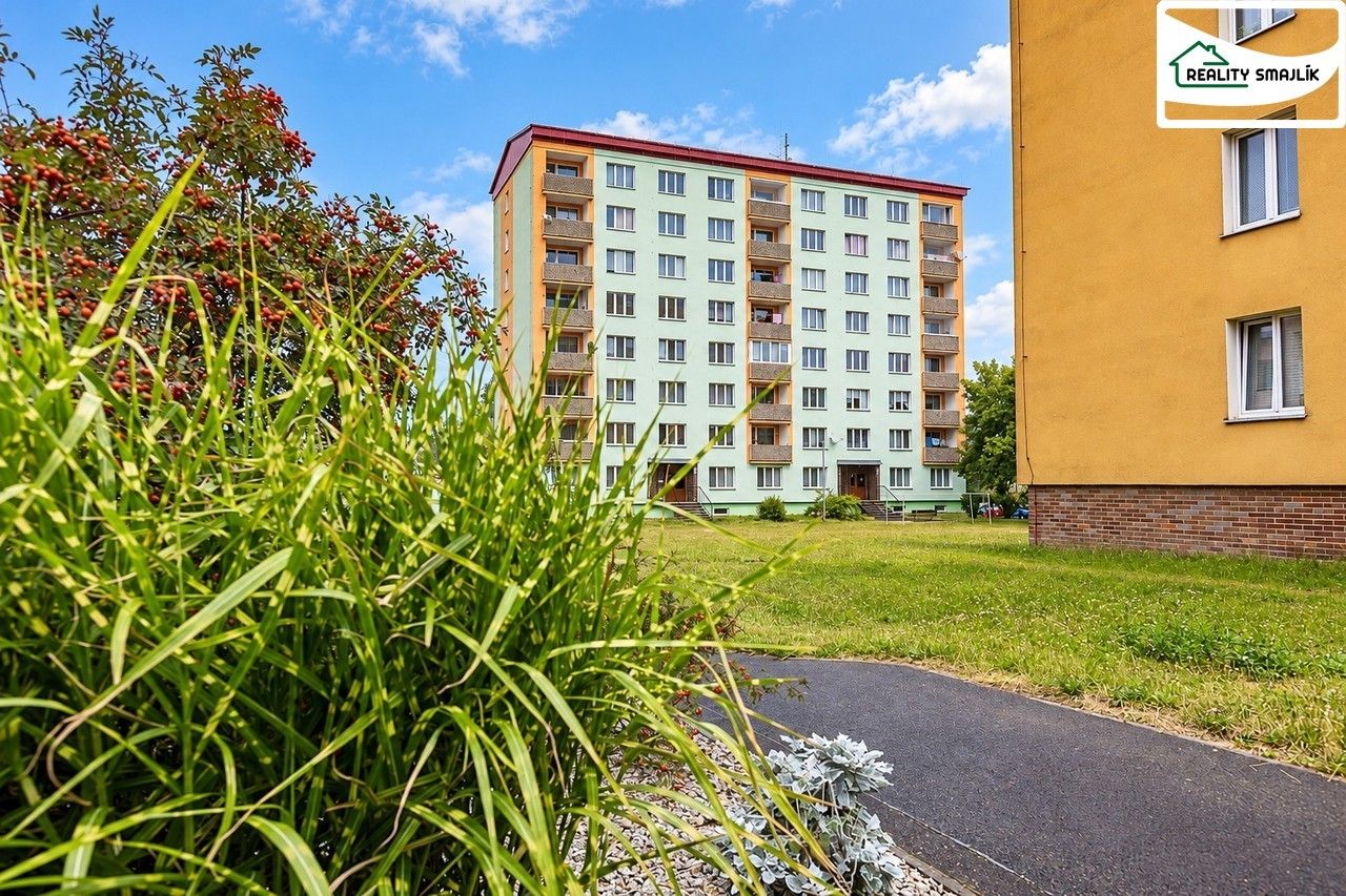 Prodej byt 1+1 - Lomená 1985, Cheb, 35 m² - 2
