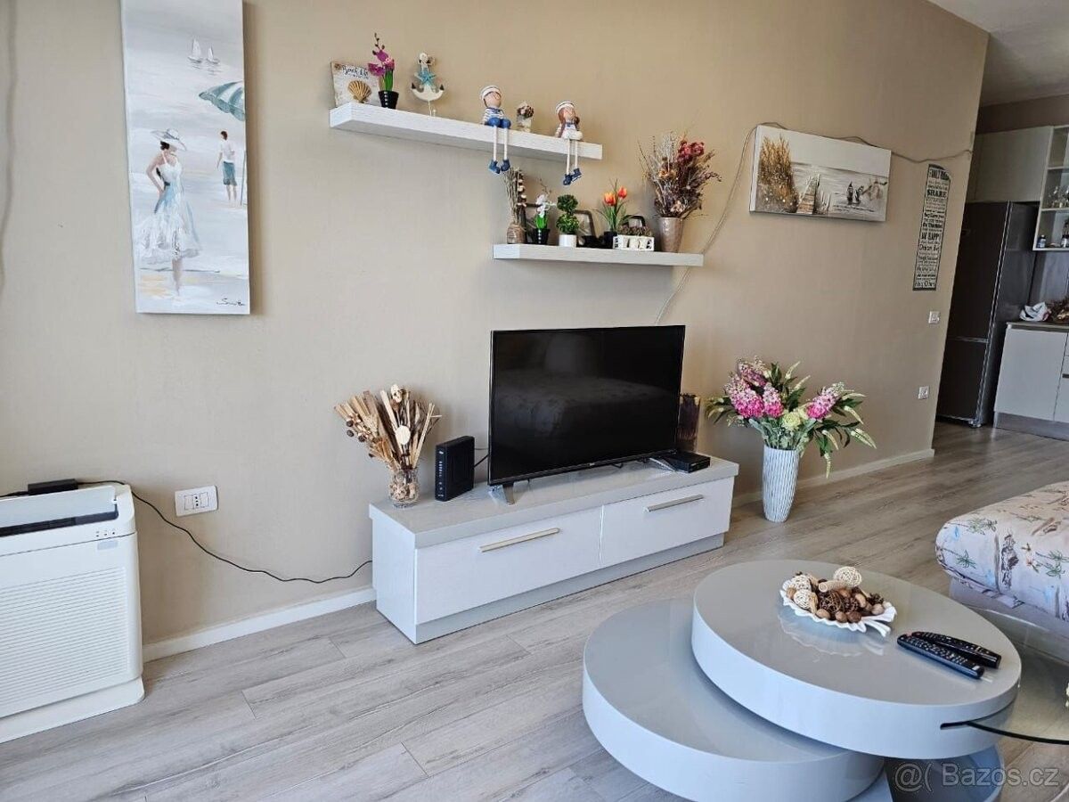 Prodej byt - 987 66, Zahraničí