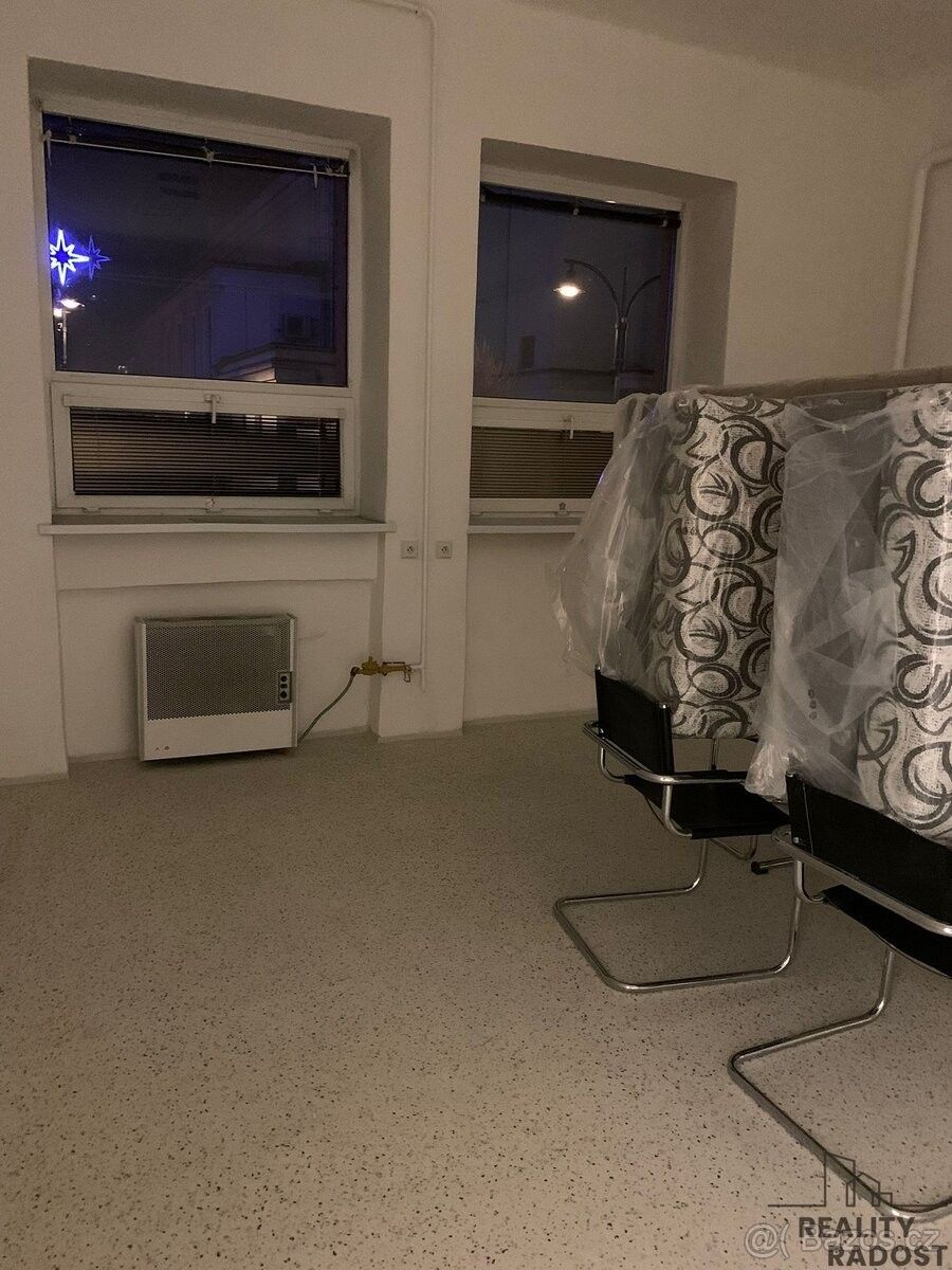 Obchodní prostory, Bohumín, 735 81