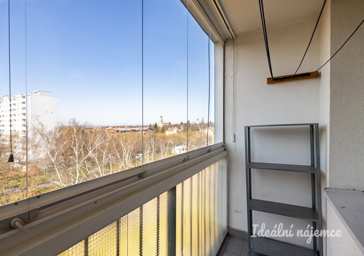 Pronájem byt 1+1 - Toruňská, Praha, 30 m²