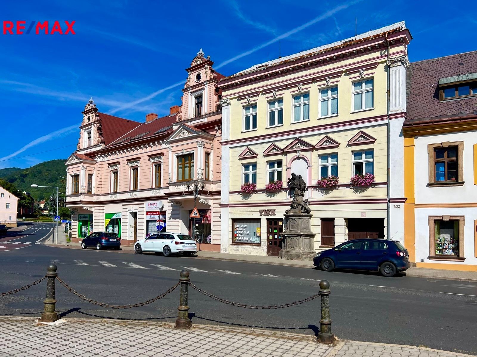 Obchodní prostory, náměstí Klášterní, Osek, 42 m²