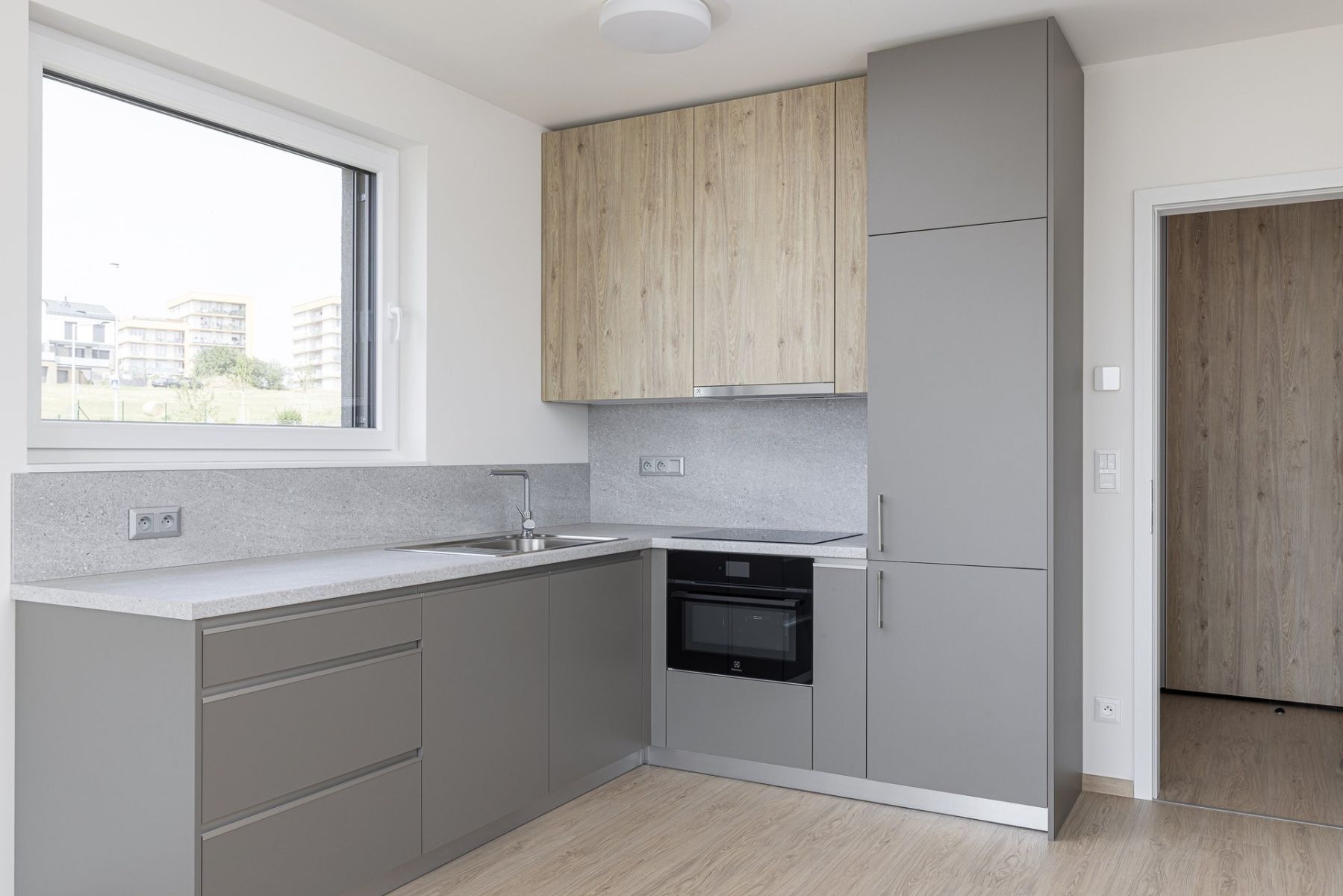 2+kk, Haenkeho, Praha - Řeporyje, 47 m² - 2