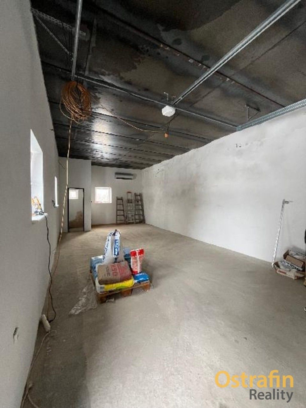 Pronájem garáž - Úvozní, Rychvald, 50 m²