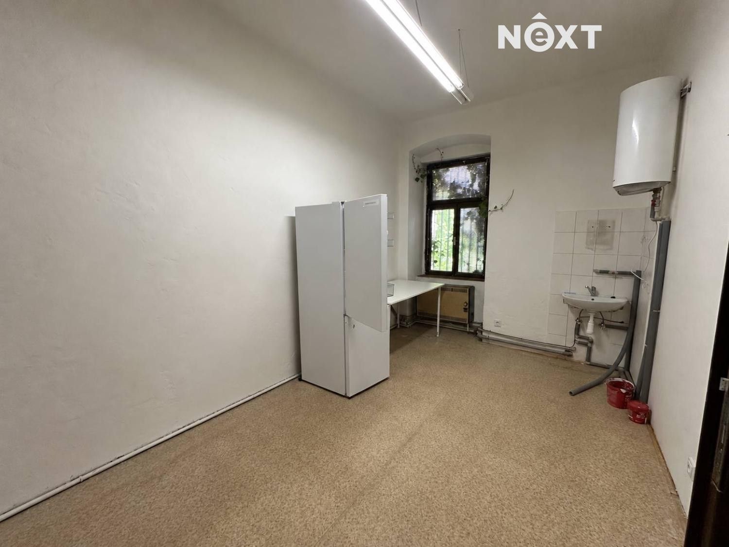 Kanceláře, V Šipce 670, Plzeň Jižní Předměstí, 15 m² - 2