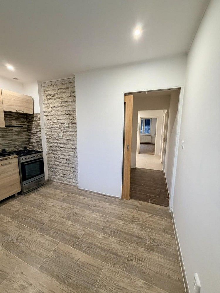 Prodej byt 2+1 - Kamenná, Chomutov, 60 m² - 2