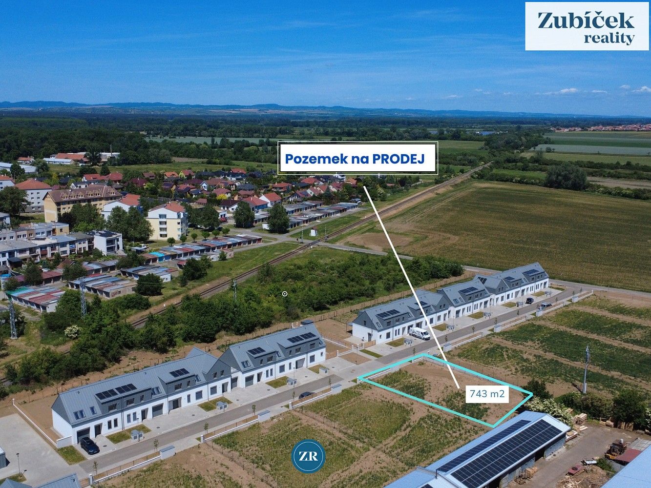 Pozemek pro bydlení, 743 m²