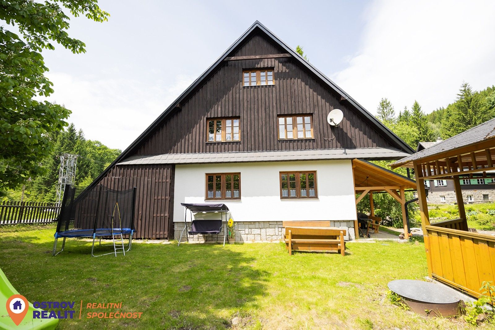 Chaty, Bělá, Bělá pod Pradědem, 260 m²