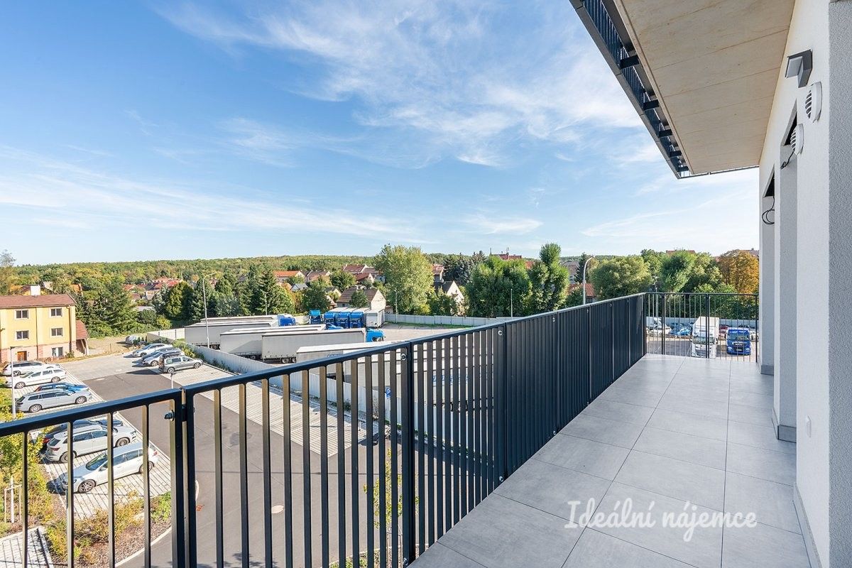 Pronájem byt 3+kk - Ke křížku, Kladno, 73 m² - 2