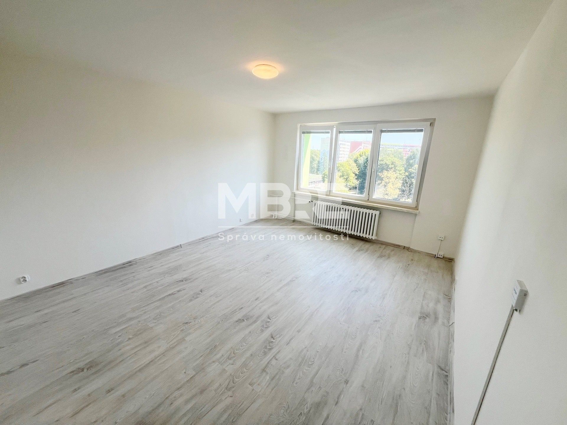 Byt 1+1 · 39 m² · Výškovická  , Ostrava - 4
