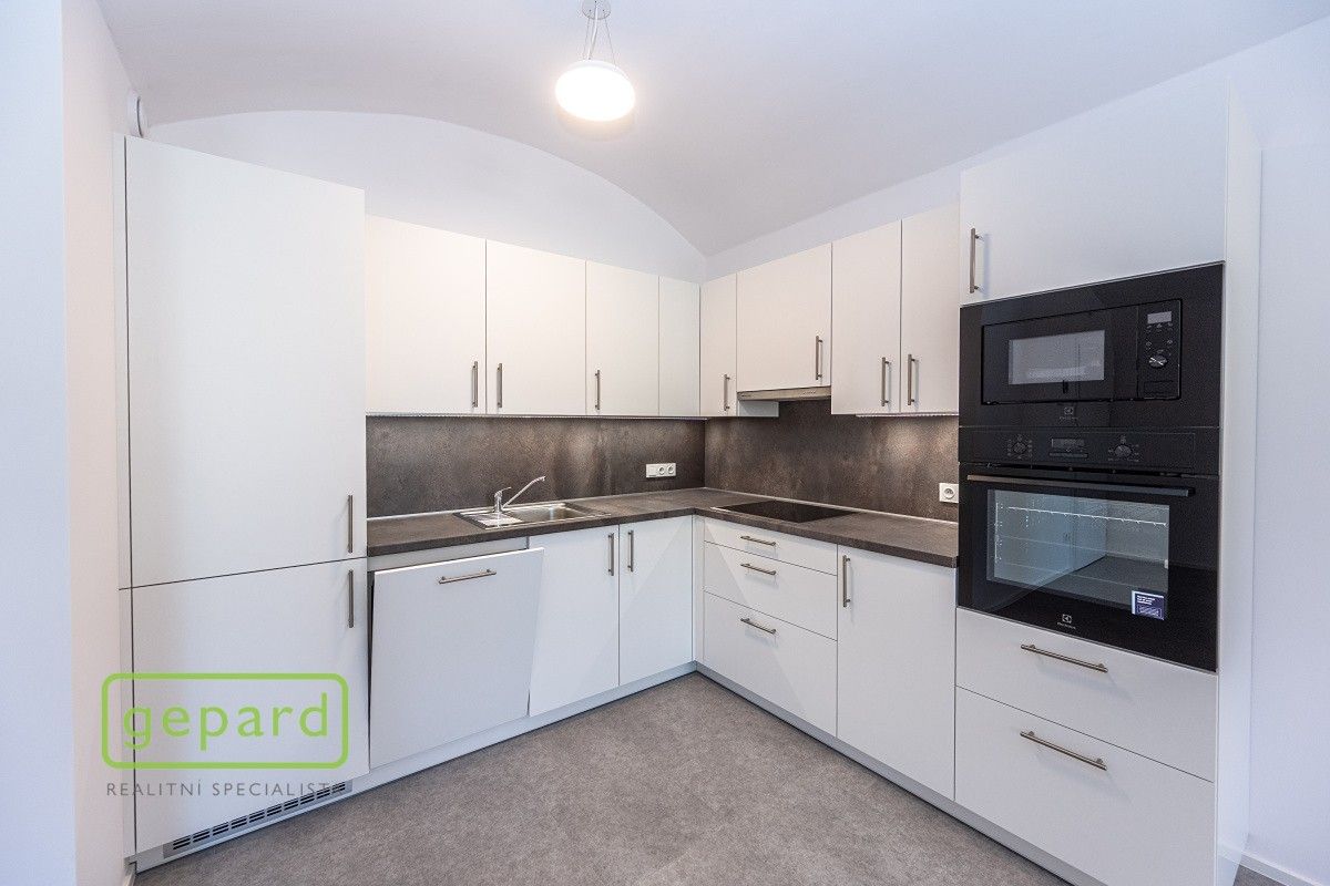 Prodej byt 3+kk - Pražská, Velké Přílepy, 69 m²