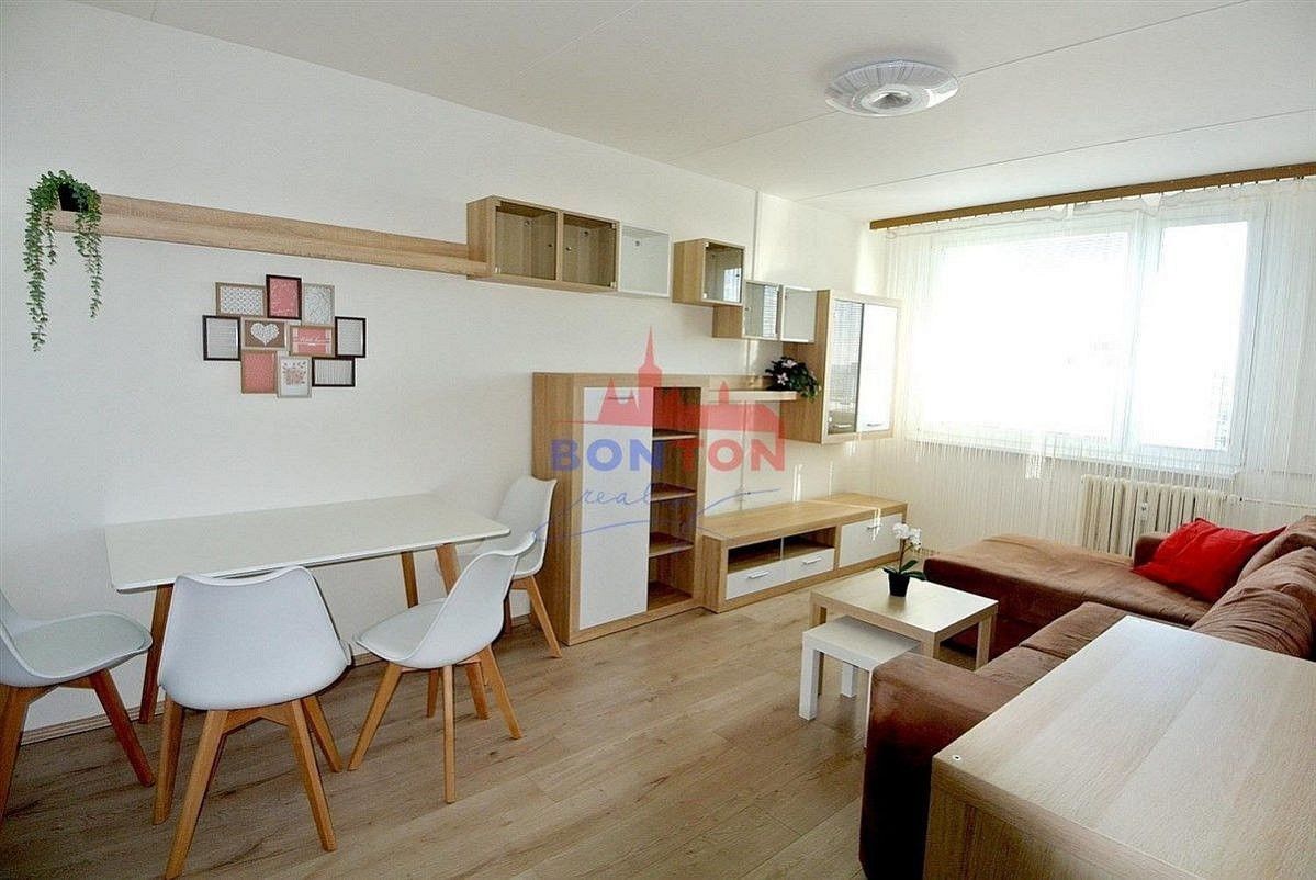 Byt 2+kk · 44 m² · Praha - Chodov, okres Praha 11, Hlavní město Praha - 4