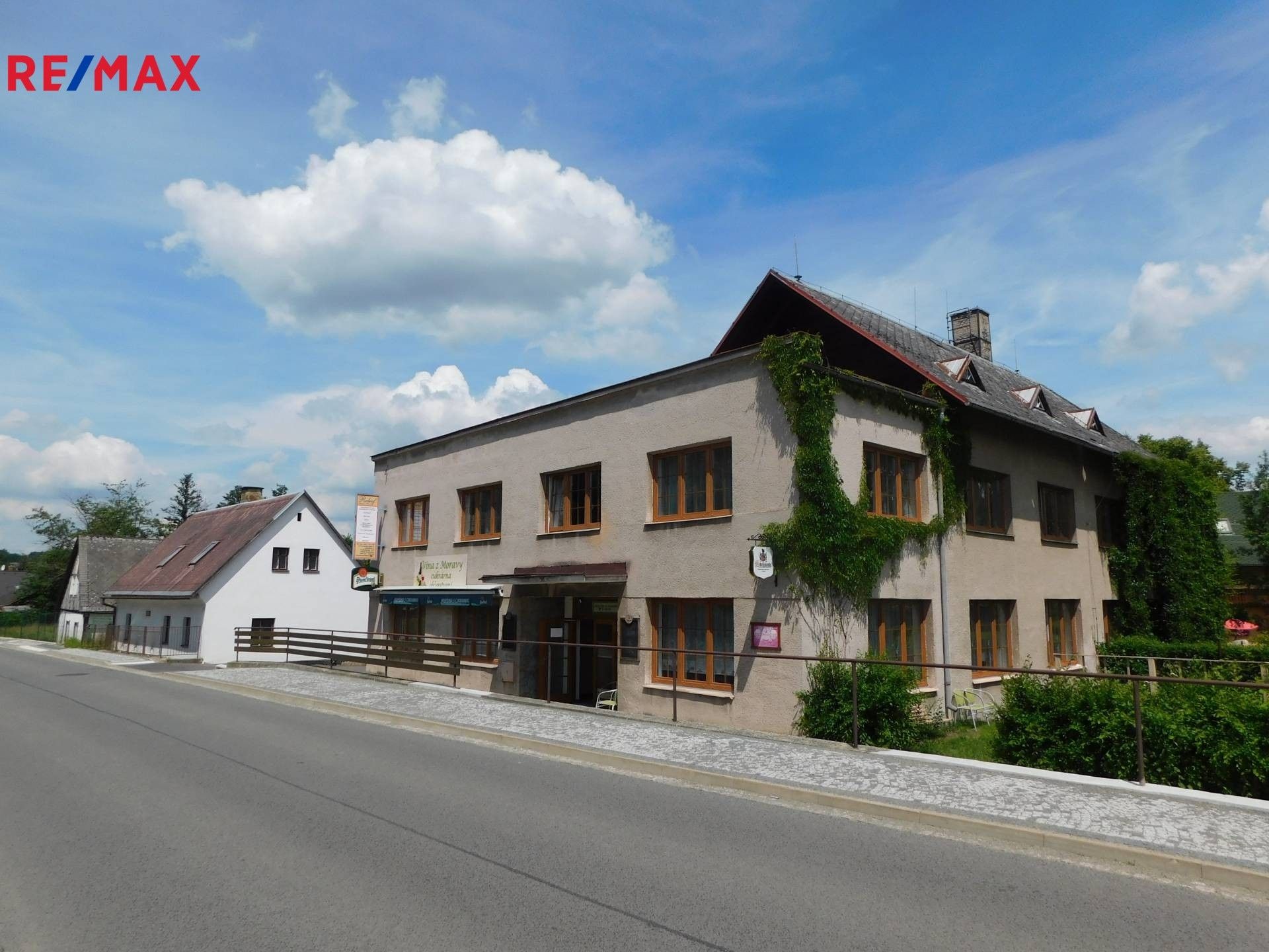 Restaurace, Českolipská, Osečná, 220 m²