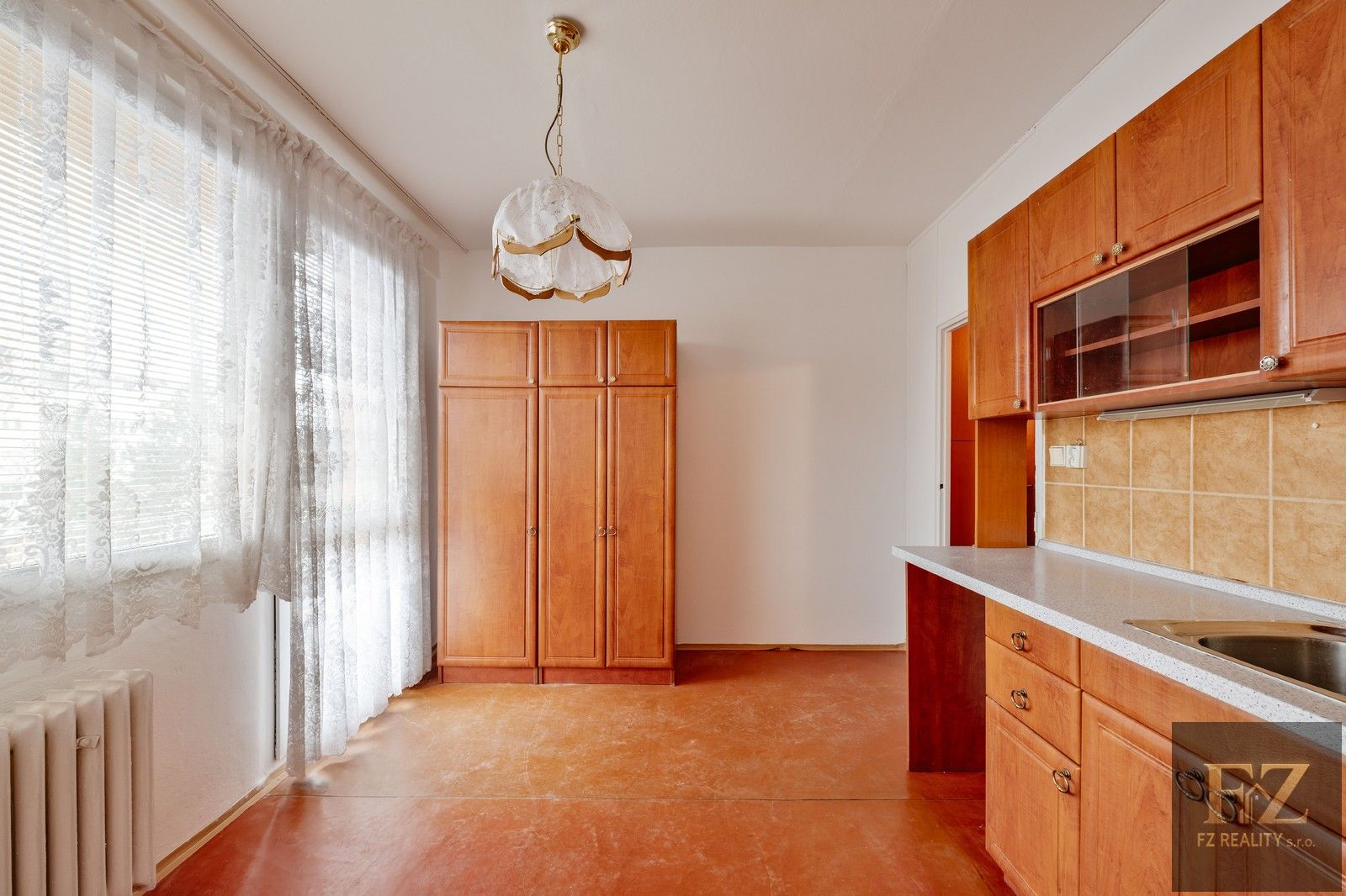 Prodej byt 1+1 - Dukelská 646, Sezimovo Ústí, 31 m²