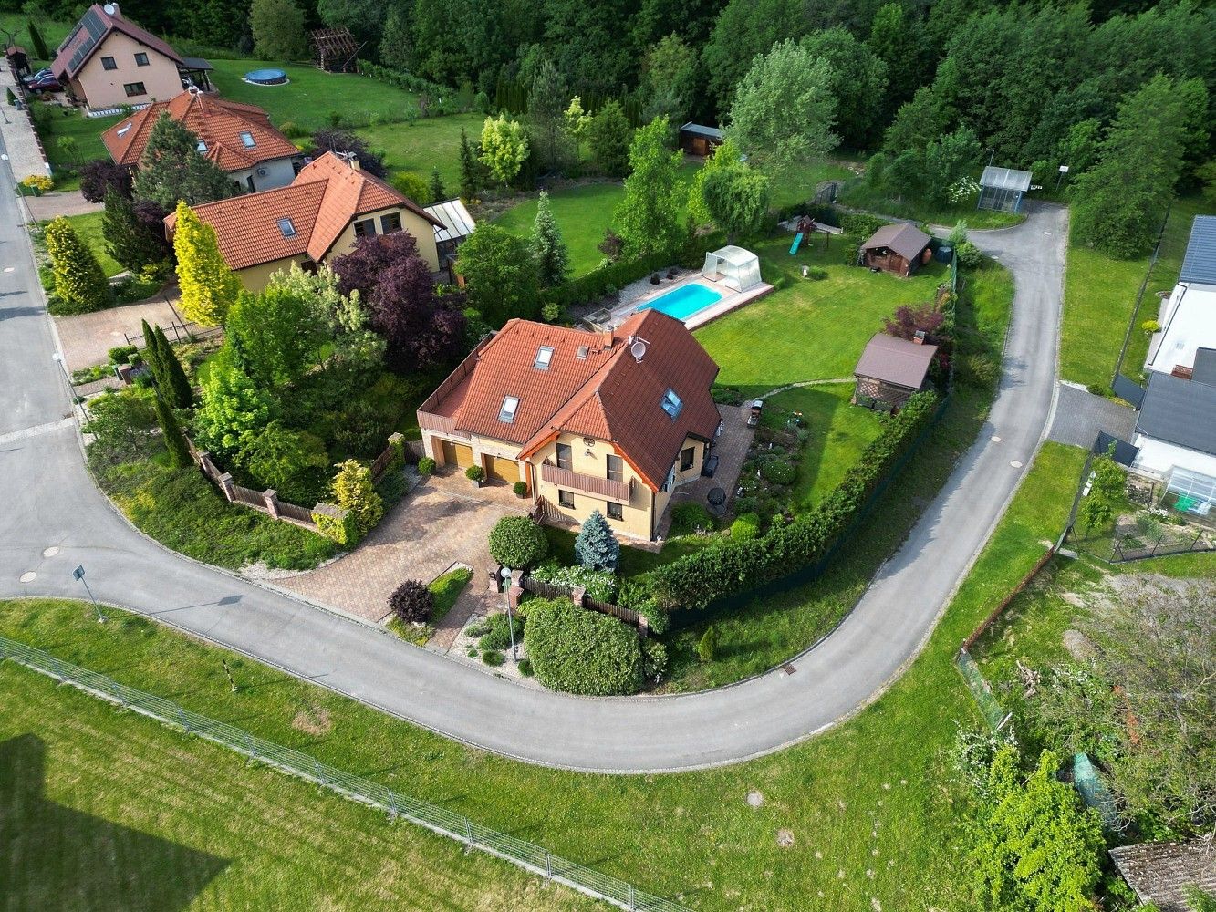 Rodinné domy, Havířov, 250 m² - 2