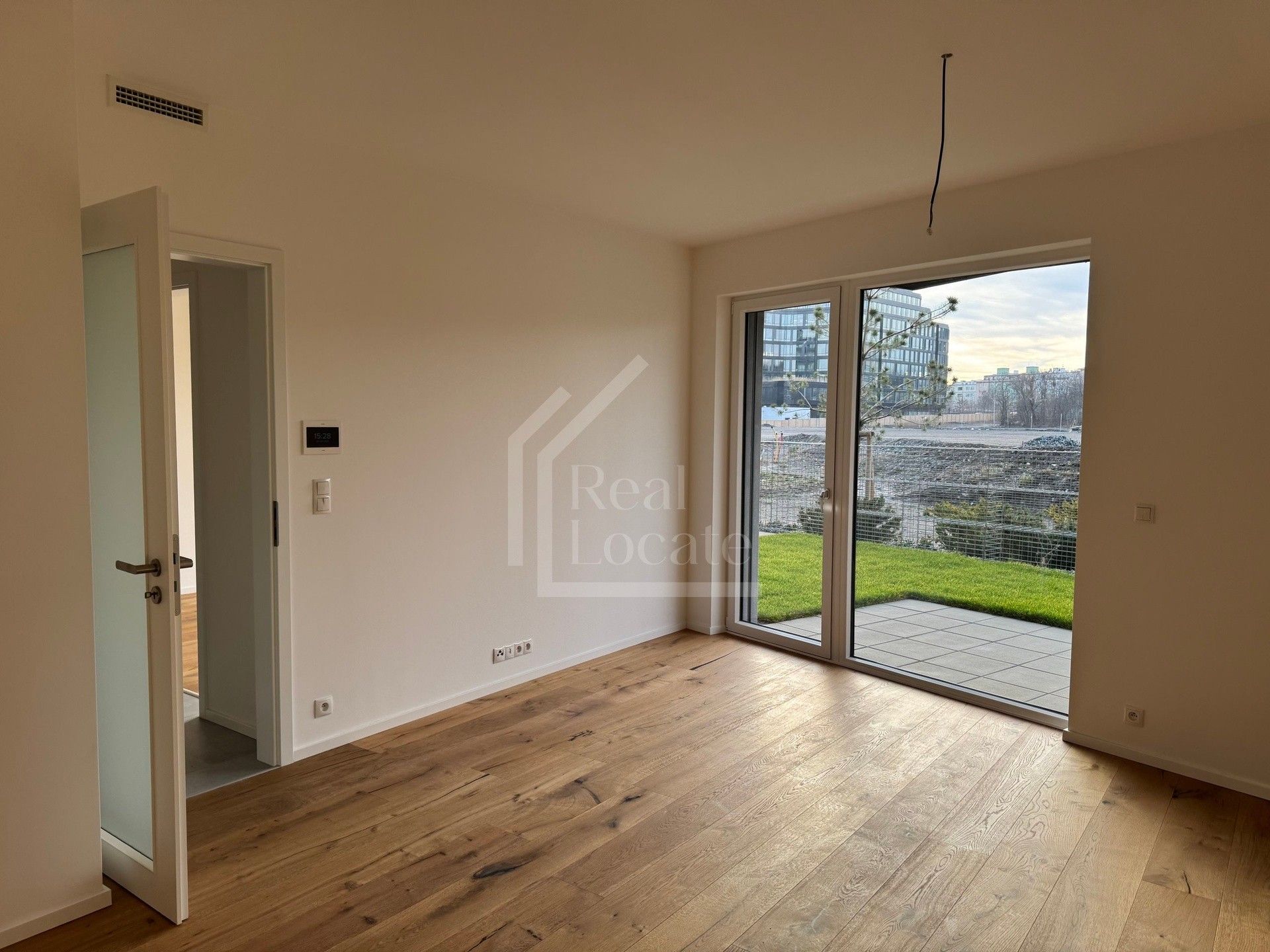 Pronájem byt 2+kk - Ramonova, Praha, 50 m²