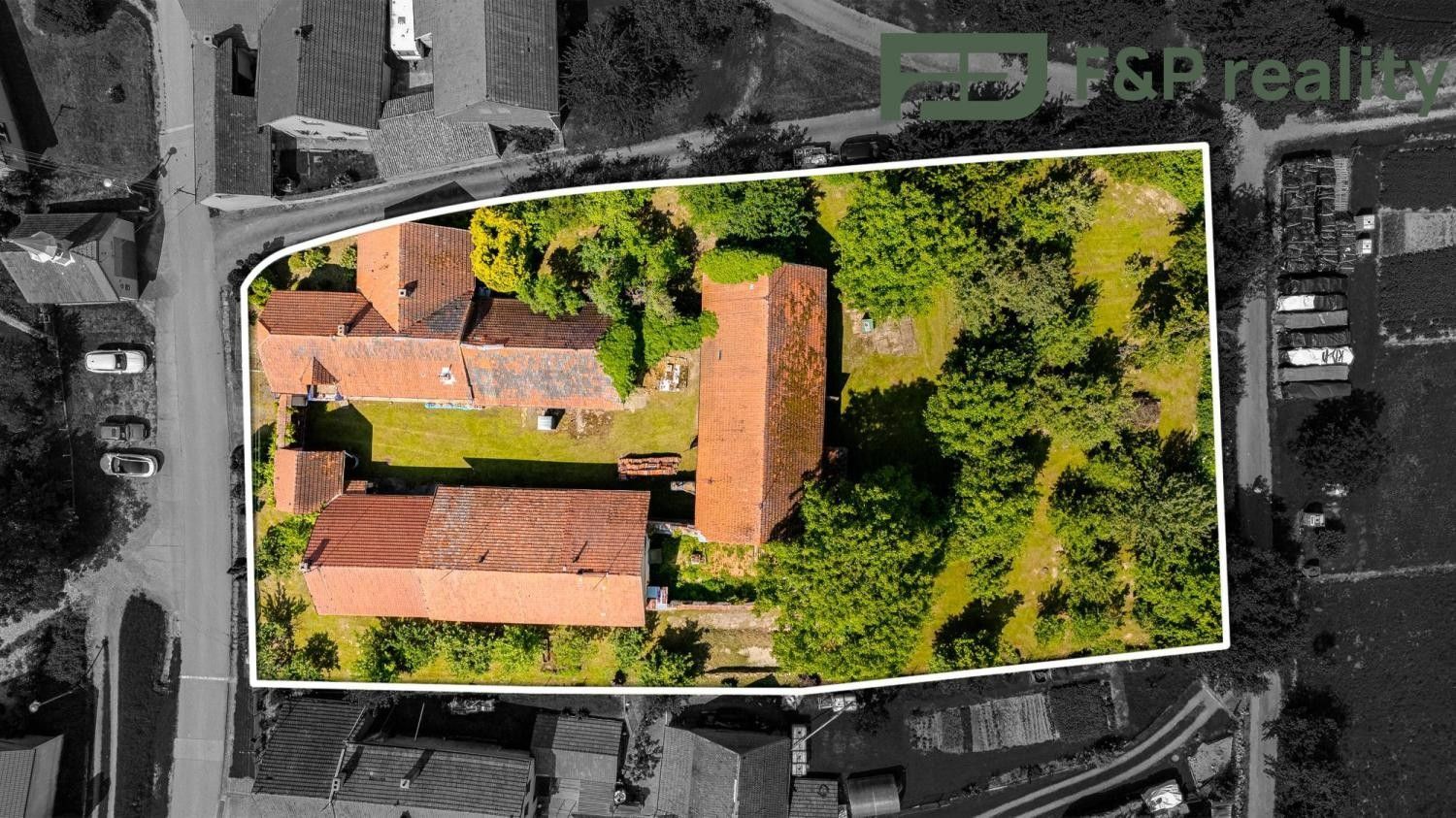 Rodinné domy, Zádolí, 300 m² - 2