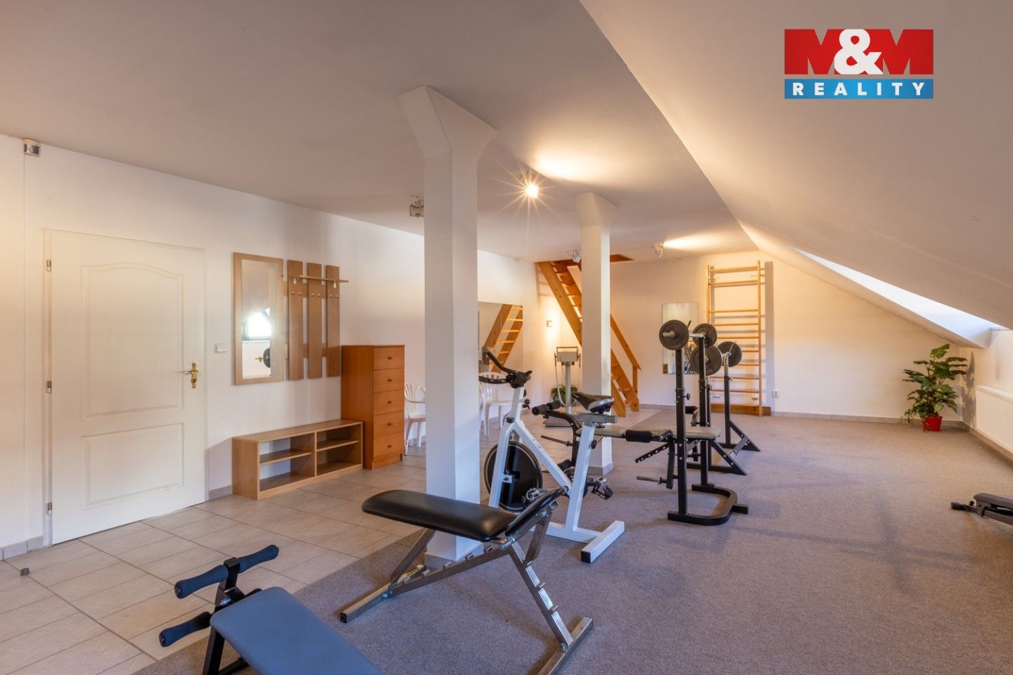 Prodej obchodní prostory - Marxovo náměstí, Postoloprty, 440 m² - 5