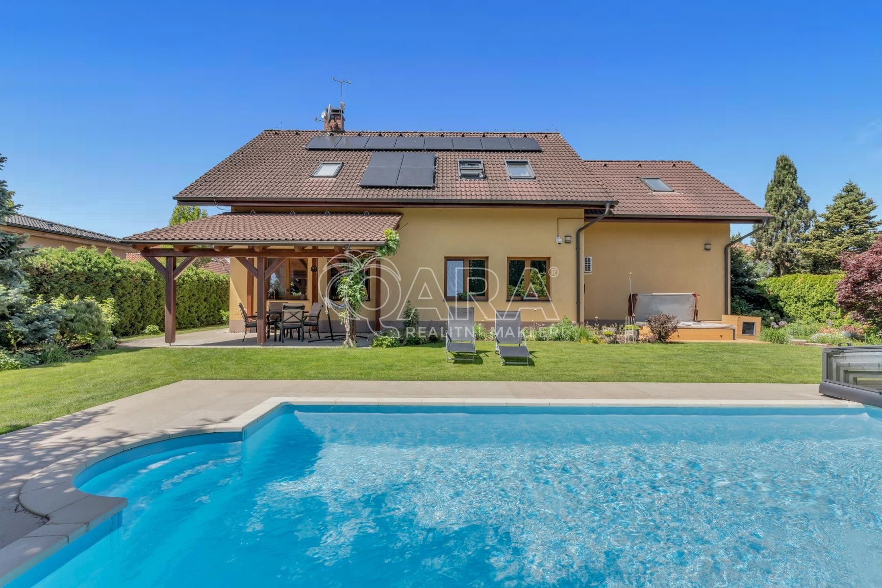Rodinné domy, Na Viničkách , Šestajovice, 255 m² - 2