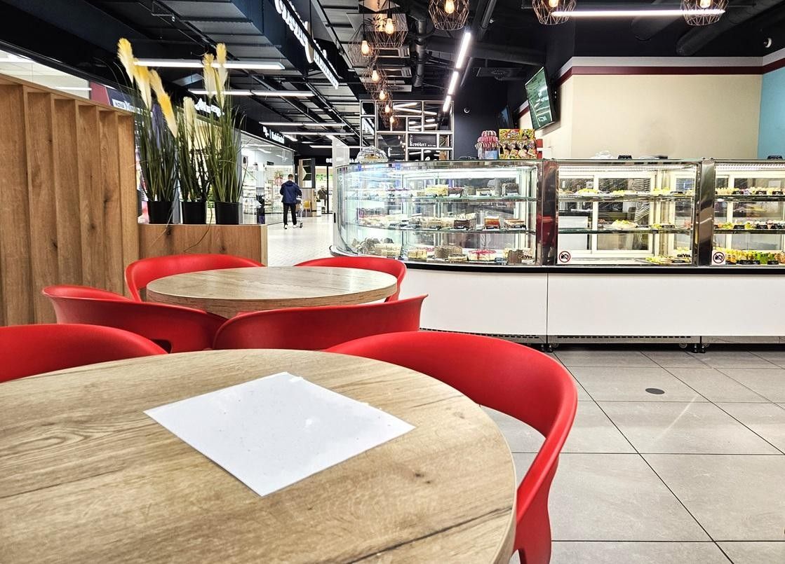 Restaurace, Bělohorská, Praha, 110 m² - 2