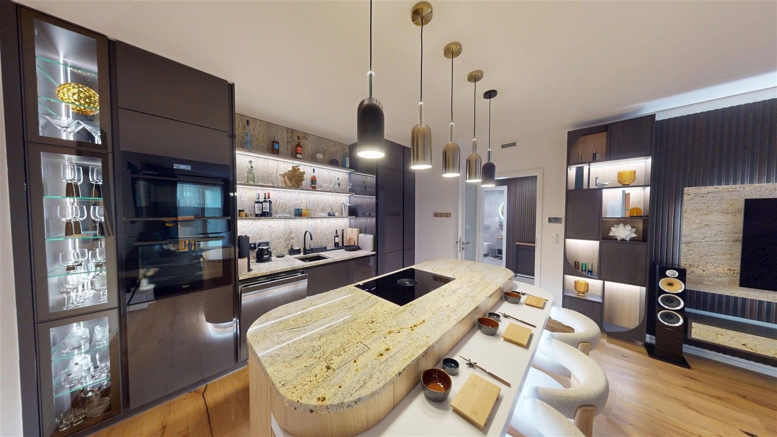 Pronájem byt 2+kk - Ramonova 3491, Praha, 64 m²