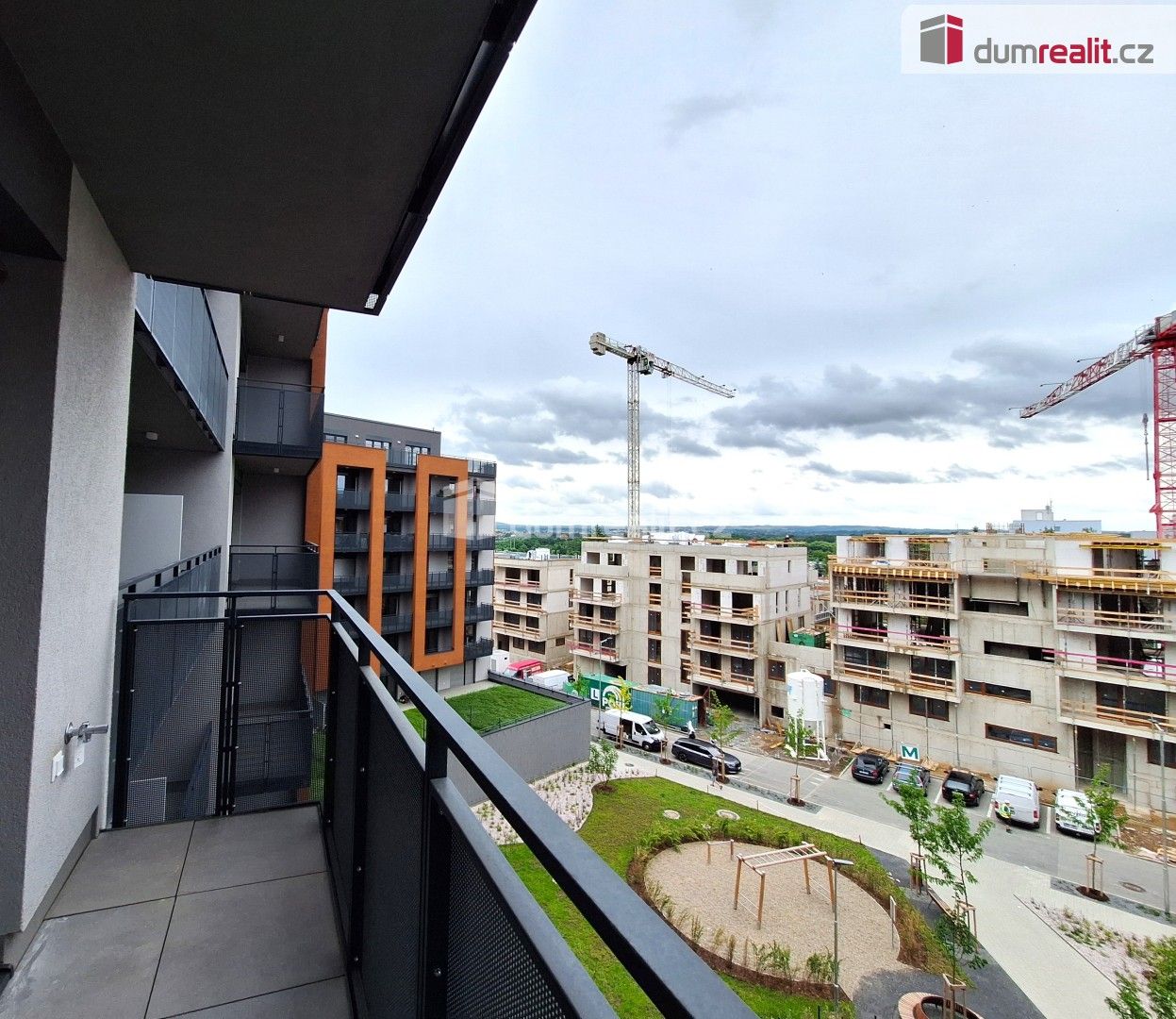 Pronájem byt 1+kk - Výstavní,Praha 11, 32 m²