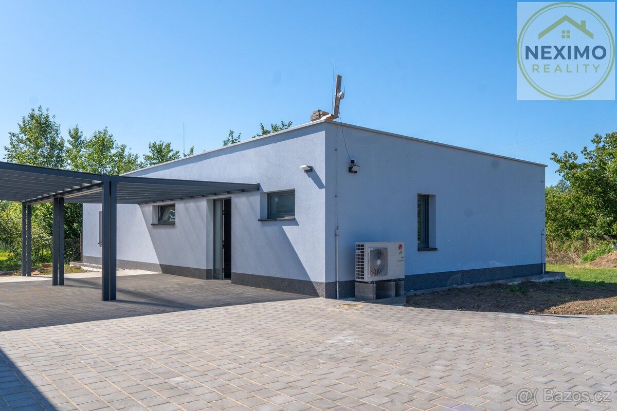 Rodinné domy, Vyškov, 682 01 - 1