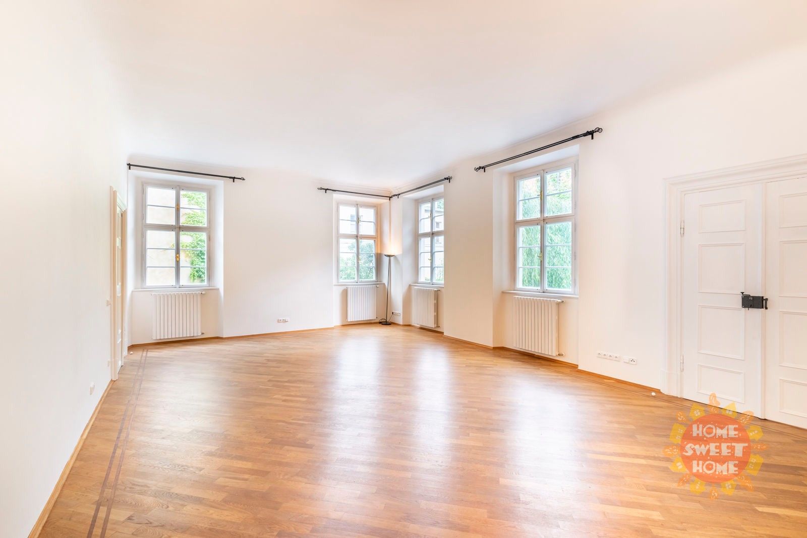 4+1, Vlašská 361, Praha Malá Strana, 187 m² - 1