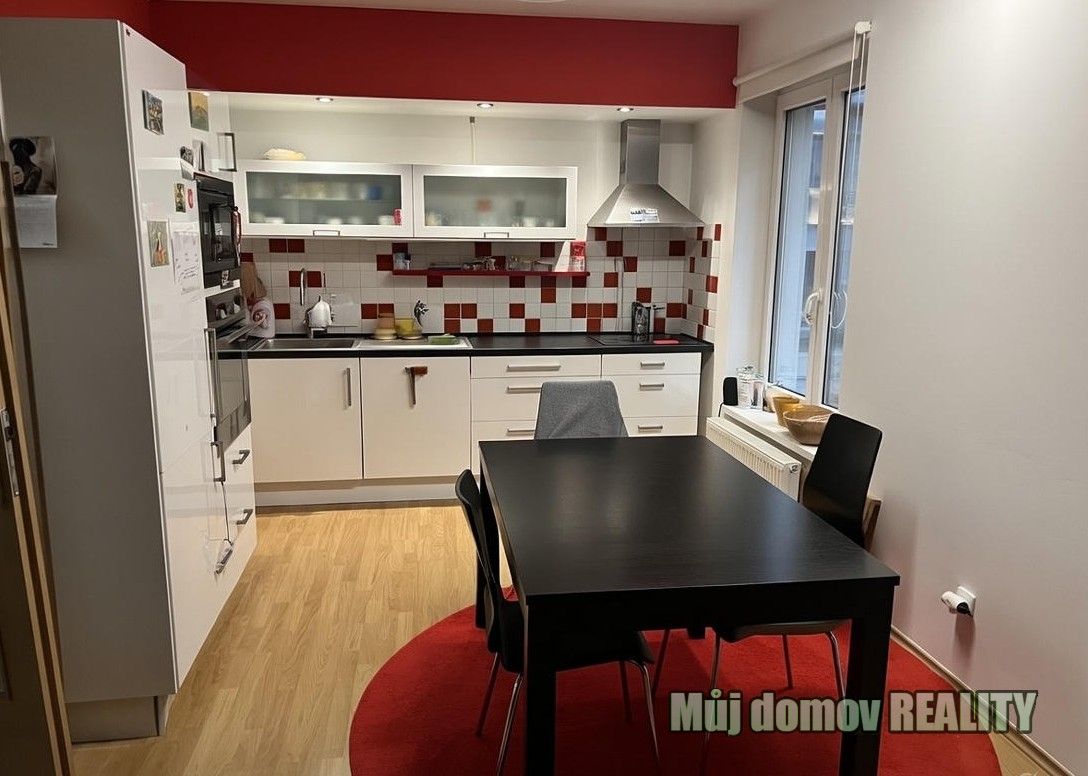 Pronájem byt 3+kk - U plynárny, Praha, 75 m²