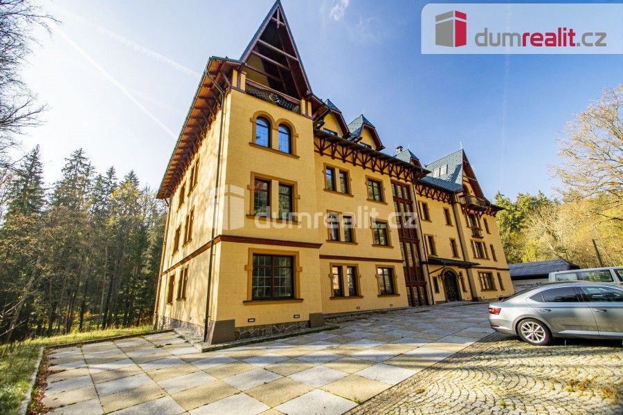 Prodej byt 5+1 - Chopinova, Mariánské Lázně, 215 m²