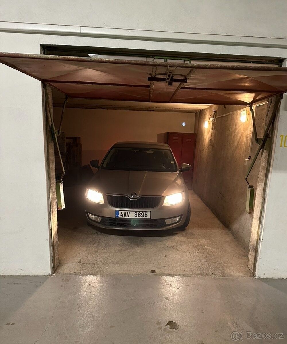 Pronájem garáž - Kladno, 272 01, 19 m²