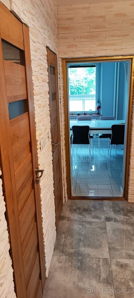 Byty, Český Těšín, 737 01