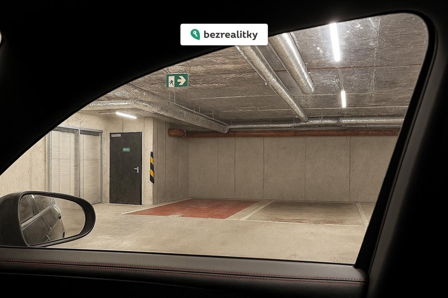 Garáže, V třešňovce  , Praha, 14 m²