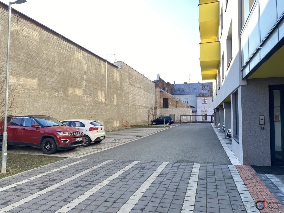 Garáže, Barchov, 530 02