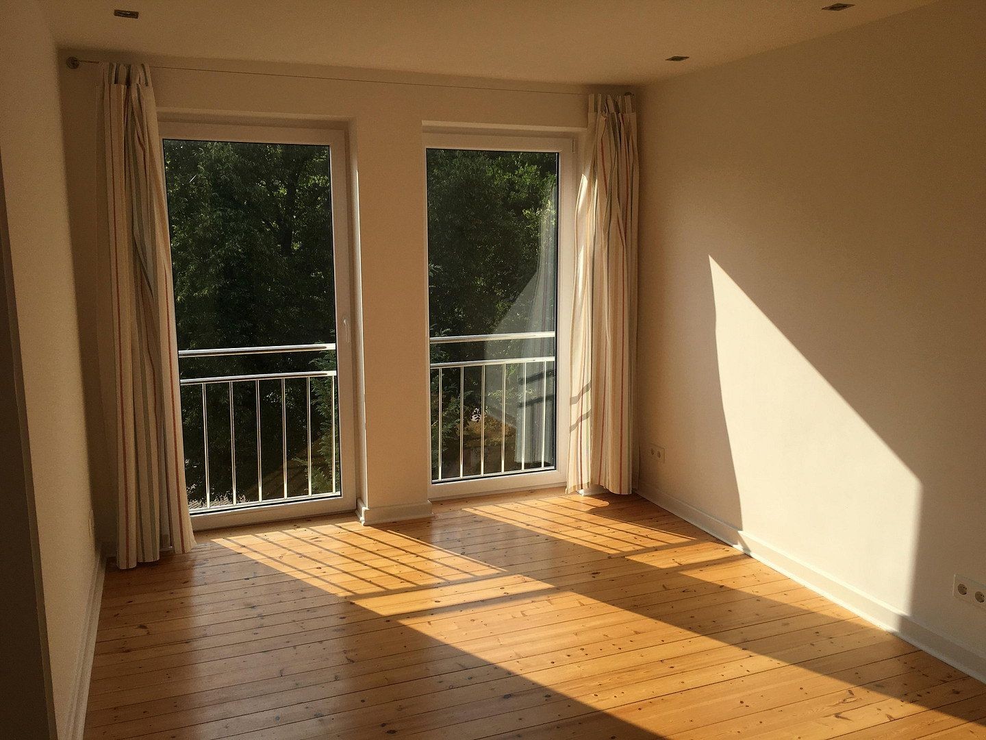 Prodej byt 3+1 - Moltkestraße 68 Kiel Düsternbrook Schleswig-Holstein 24106, 55 m² - 5