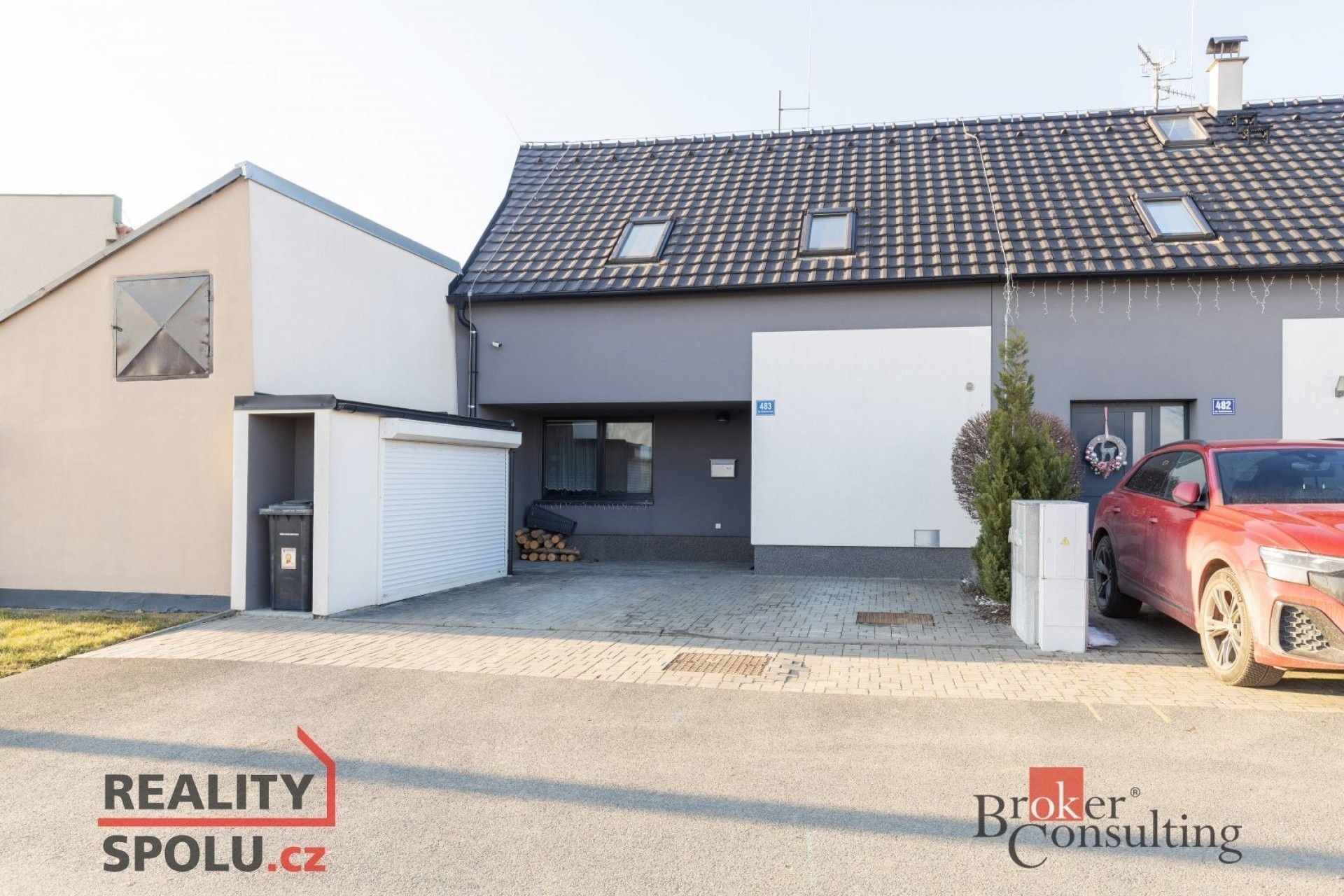 Prodej rodinný dům - Za Sokolovnou, Rajhradice, 120 m²