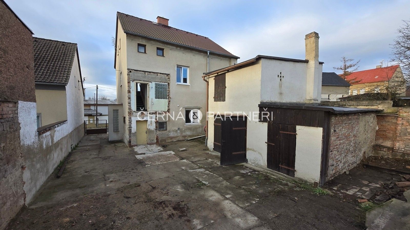 Prodej rodinný dům - Náves, Krupka, 265 m²