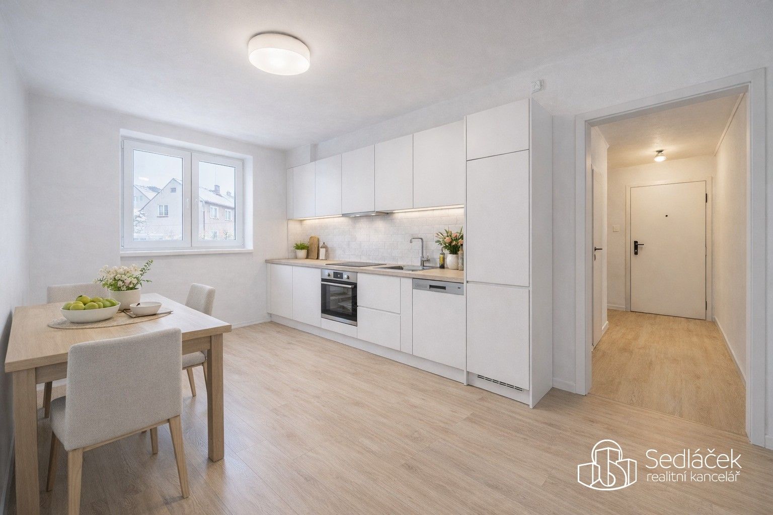 2+1, Slovenská, Sokolov, 55 m²