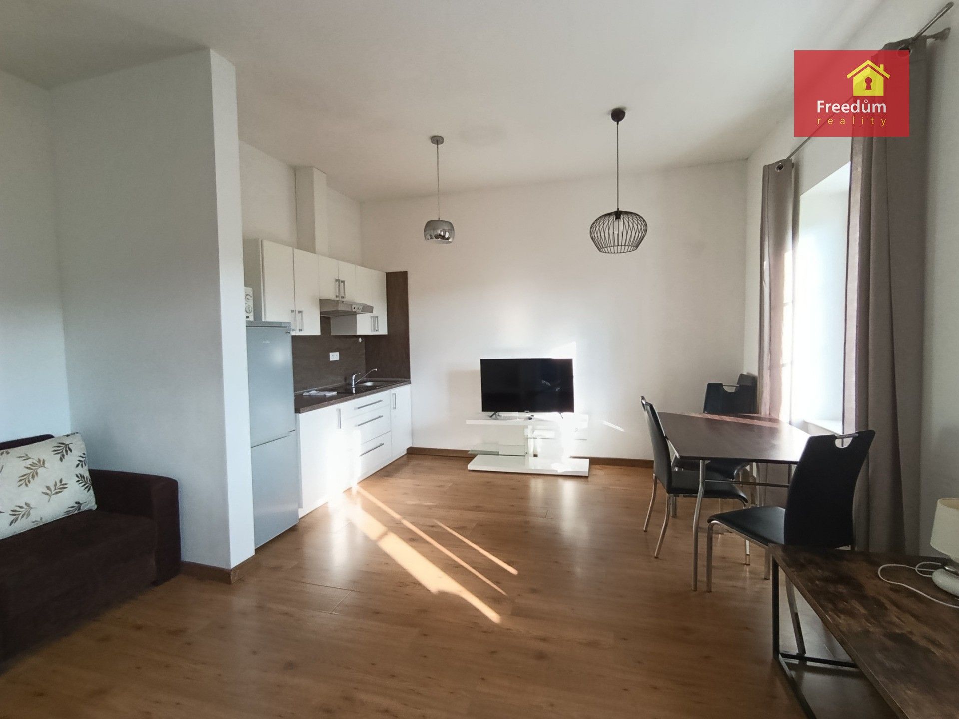Prodej byt 2+kk - Vrchlického, Teplice, 50 m²