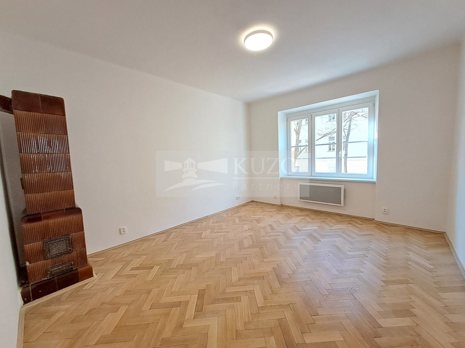 2+kk, Domažlická, Praha, 55 m²