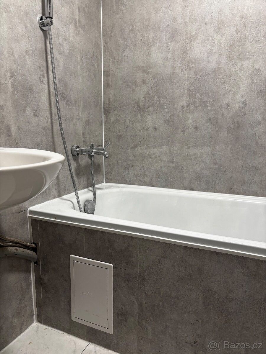 Prodej byt - Chomutov, 430 03