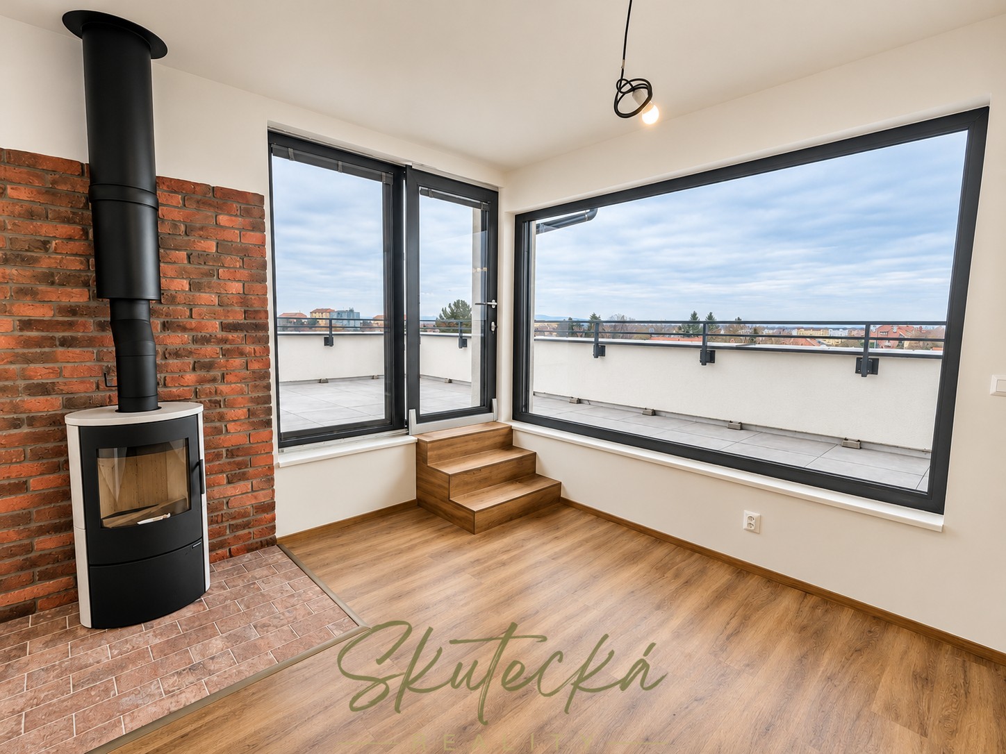 Pronájem byt 3+kk - Žižkova 4574, Hodonín, 150 m² - 5