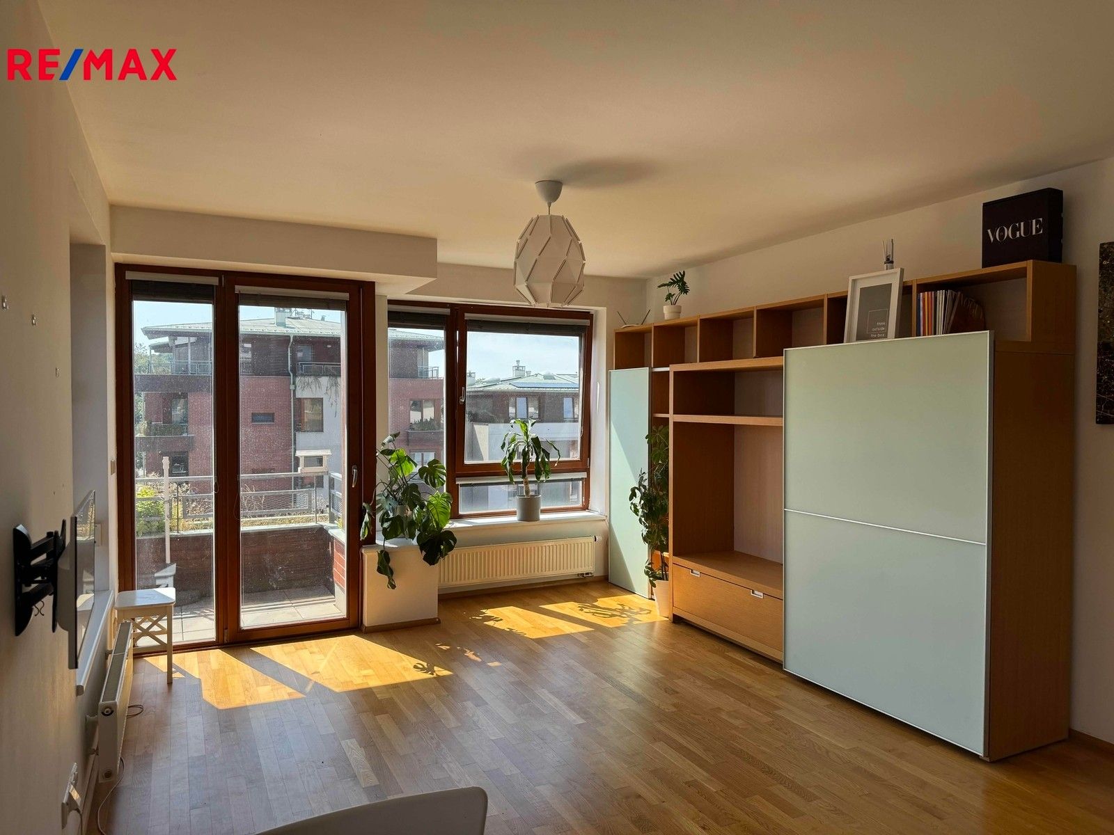 2+kk, Pražská, Dolní Břežany, 51 m²