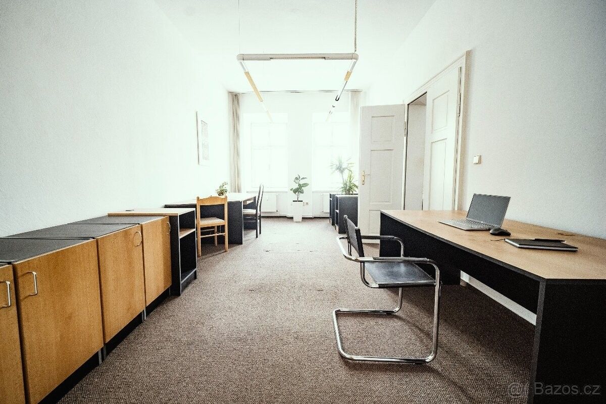 Kanceláře, Broumov, 550 01